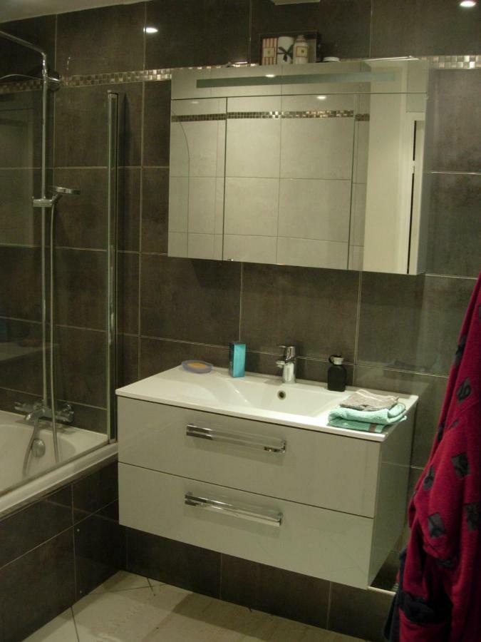 Between Historic Center And Quay, Ideal For Family