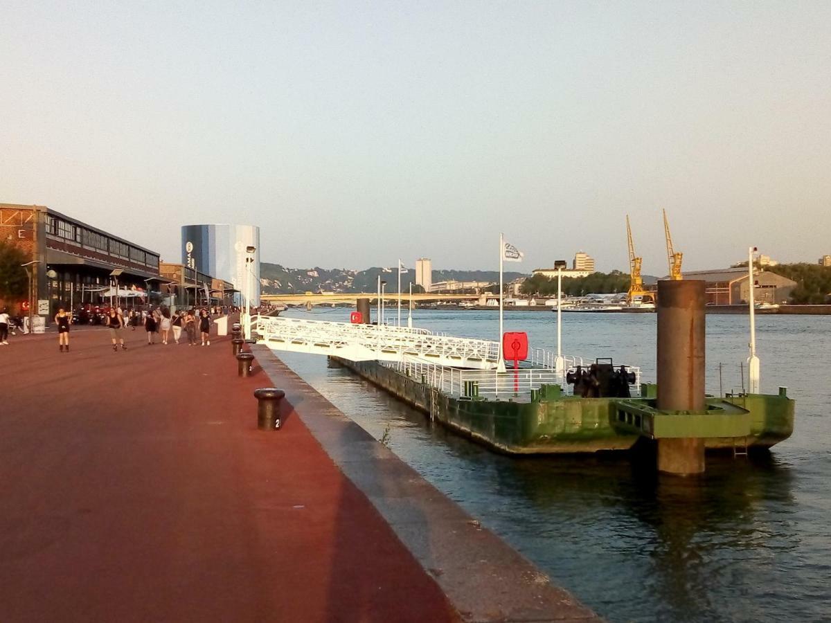 Apartamento Between Historic Center And Quay, Ideal For Family Ruan